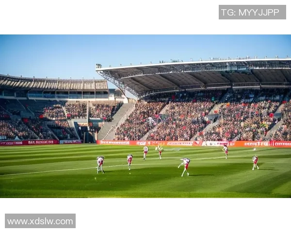 穿越时空的足球男孩在绿茵场上书写传奇人生