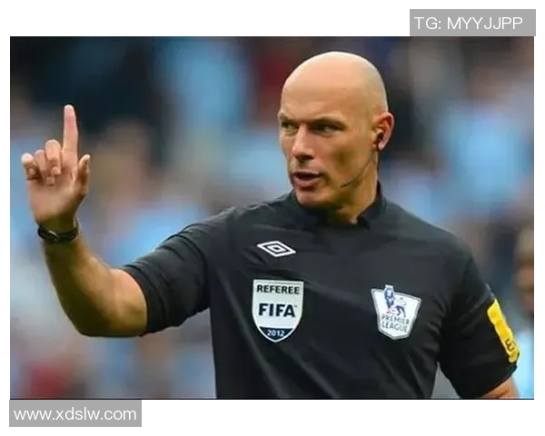 足球译文的艺术与技巧探讨如何提升足球翻译的准确性与流畅性 足球译文的艺术与技巧探讨如何提升足球翻译的准确性与流畅性